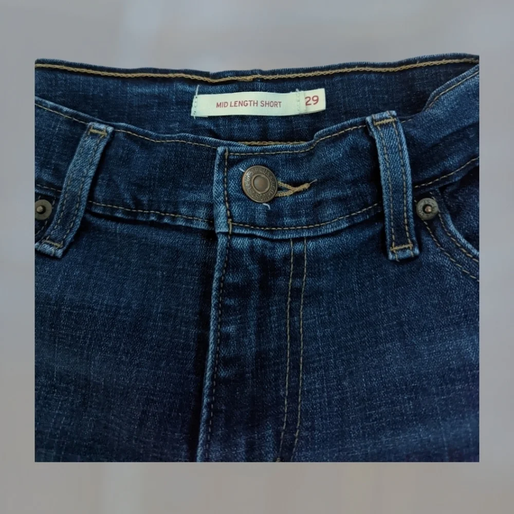 Levi's Mid Length Shorts